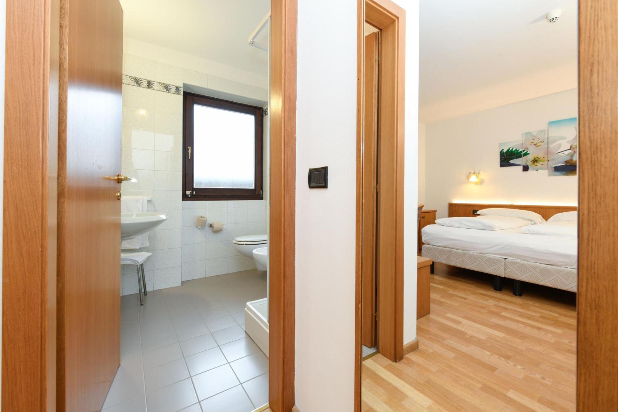 Hotel Denny Pinzolo Dış mekan fotoğraf